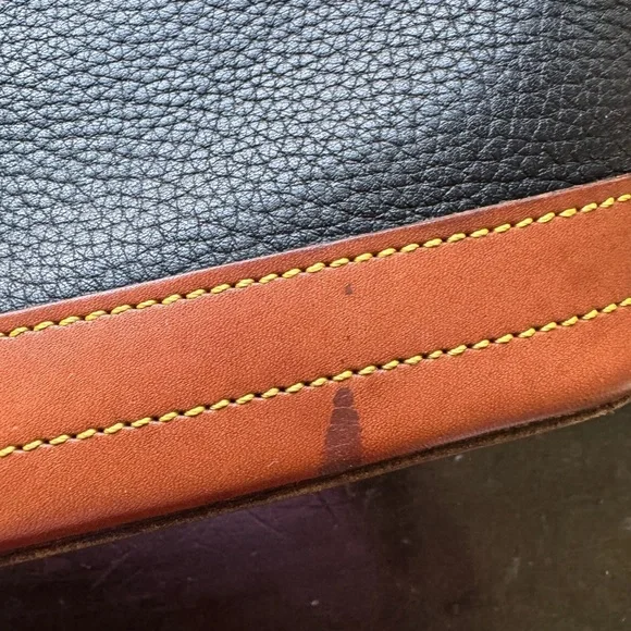 Dooney and Bourke Vintage Purse - Picture 6 of 7